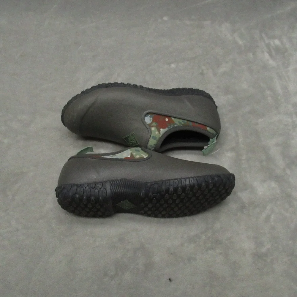 Muck Boot Garden Shoes Women 5 Gray‎ Floral Slip On Waterproof Outdoor